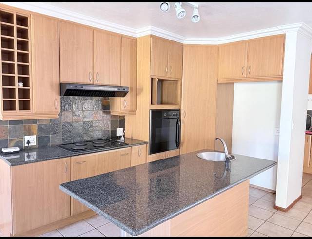 3 BEDROOM HOUSE FOR SALE IN RUIMSIG
